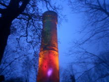 Turm im  "Bengalischen Licht"